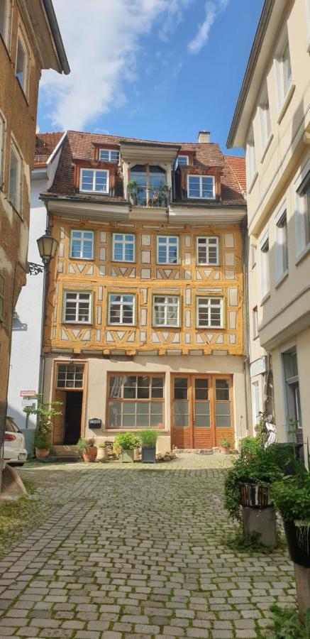Esslingen am Neckar Historisches Denkmal Im Herzen Der Altstadt מראה חיצוני תמונה